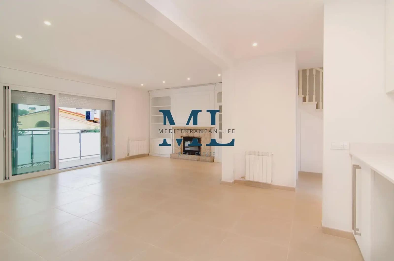 3 bedroom Terraced Villa for sale in Sant Pere de Ribes with garage - € 590,000 (Ref: 10130910)