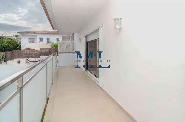 Adosado de 3 habitaciones en Sant Pere de Ribes en venta con garaje - 590.000 € (Ref: 10130910)