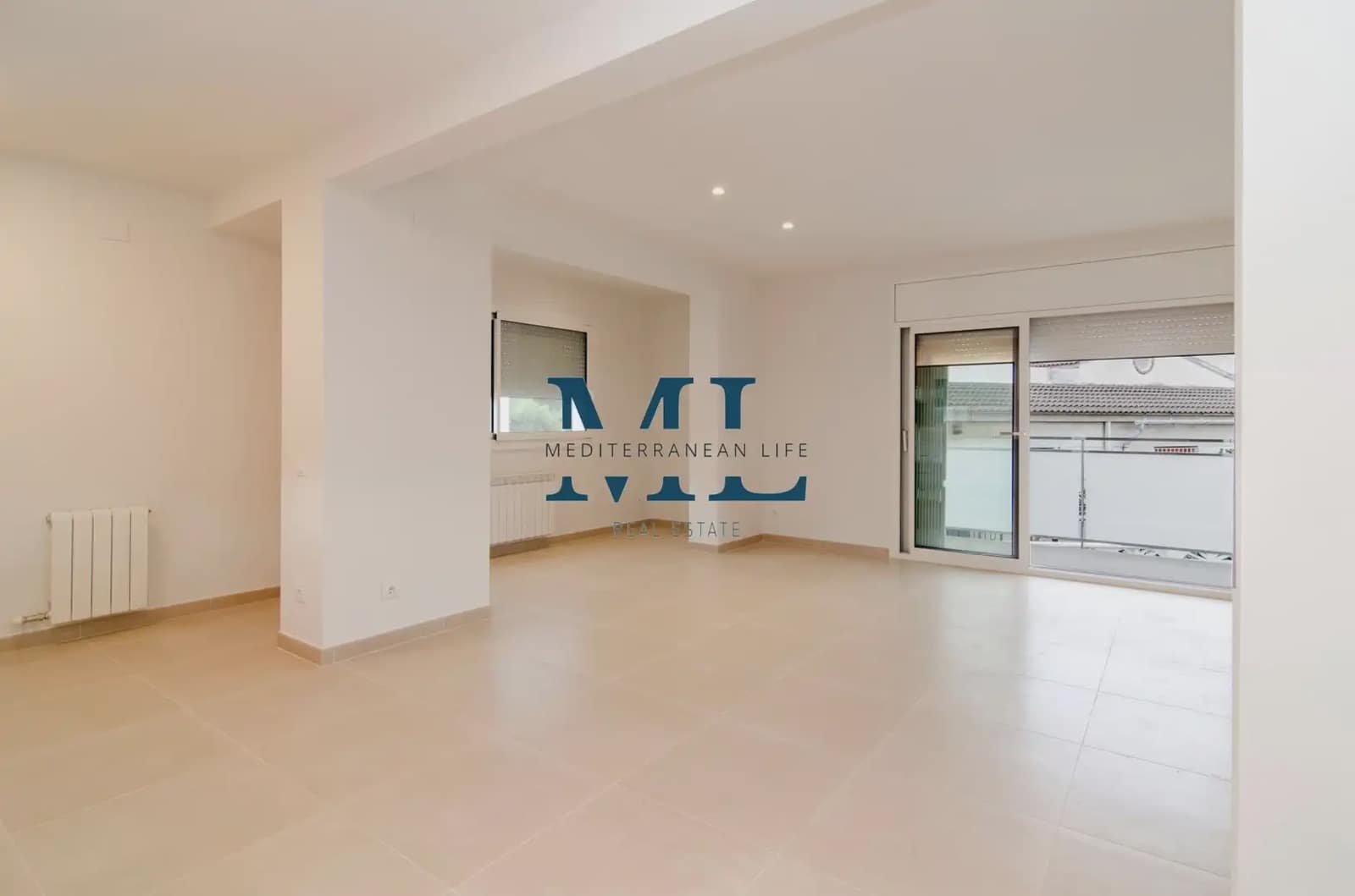 3 bedroom Terraced Villa for sale in Sant Pere de Ribes with garage - € 590,000 (Ref: 10130910)