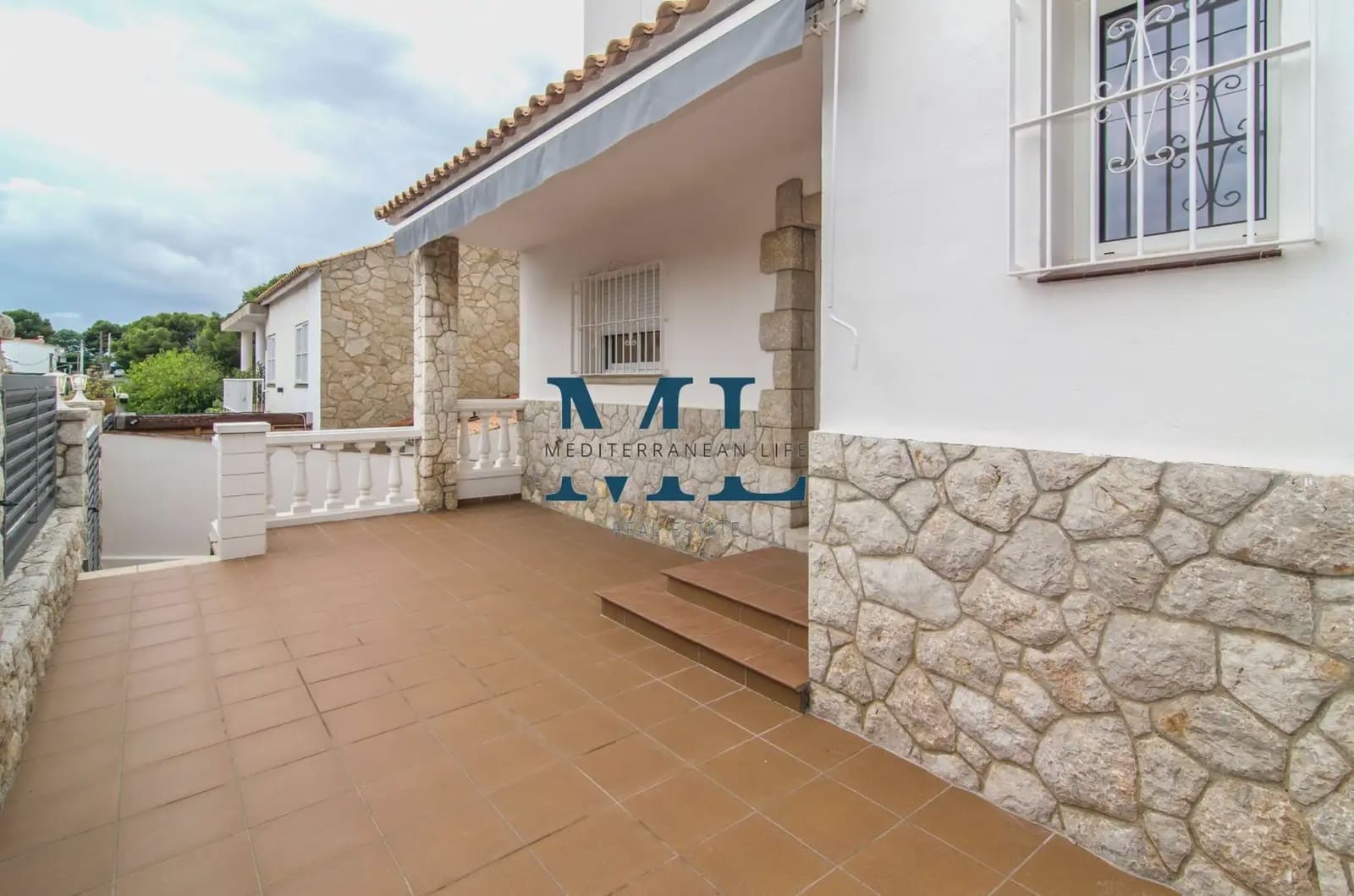 3 bedroom Terraced Villa for sale in Sant Pere de Ribes with garage - € 590,000 (Ref: 10130910)