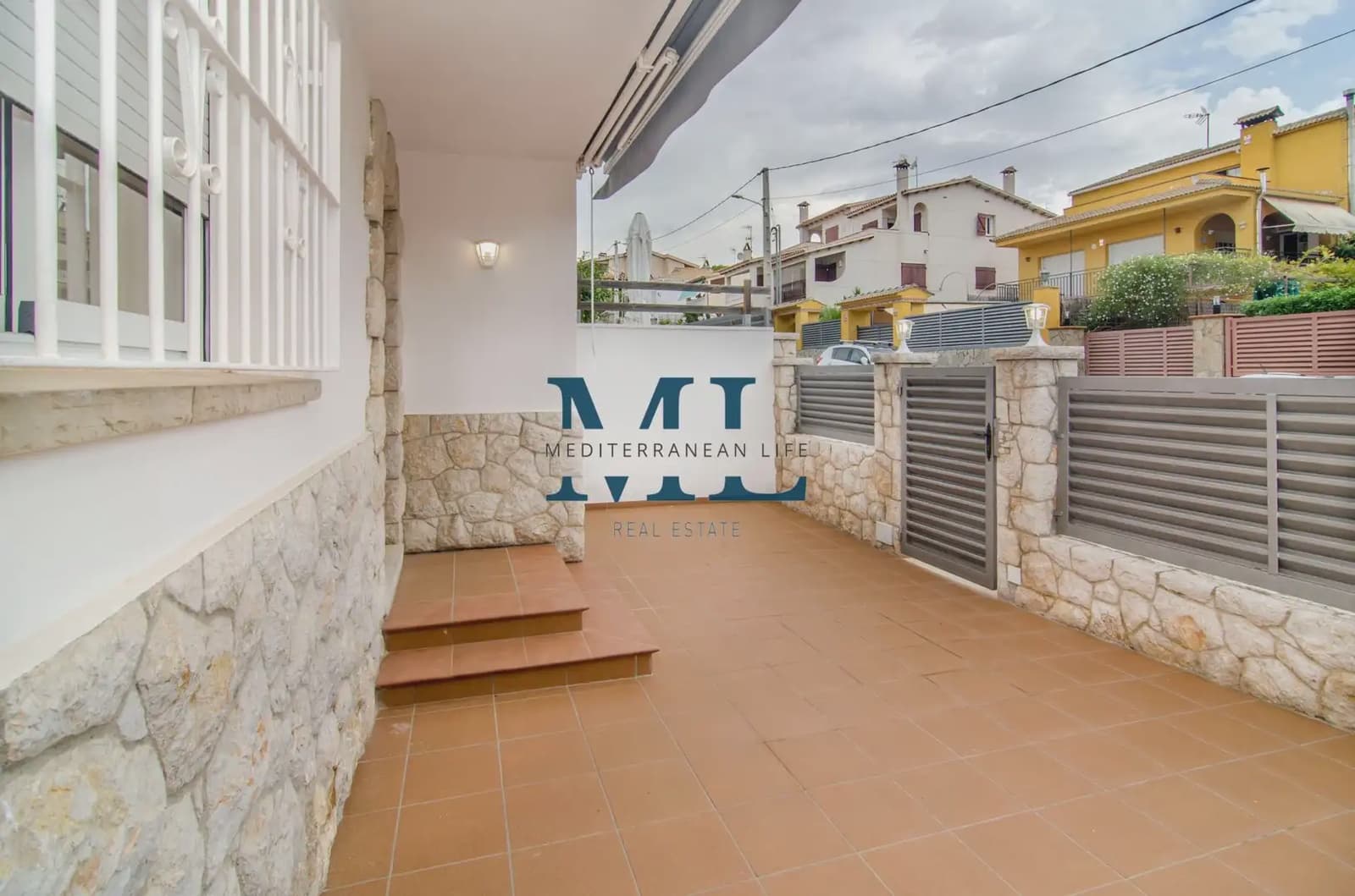 3 bedroom Terraced Villa for sale in Sant Pere de Ribes with garage - € 590,000 (Ref: 10130910)