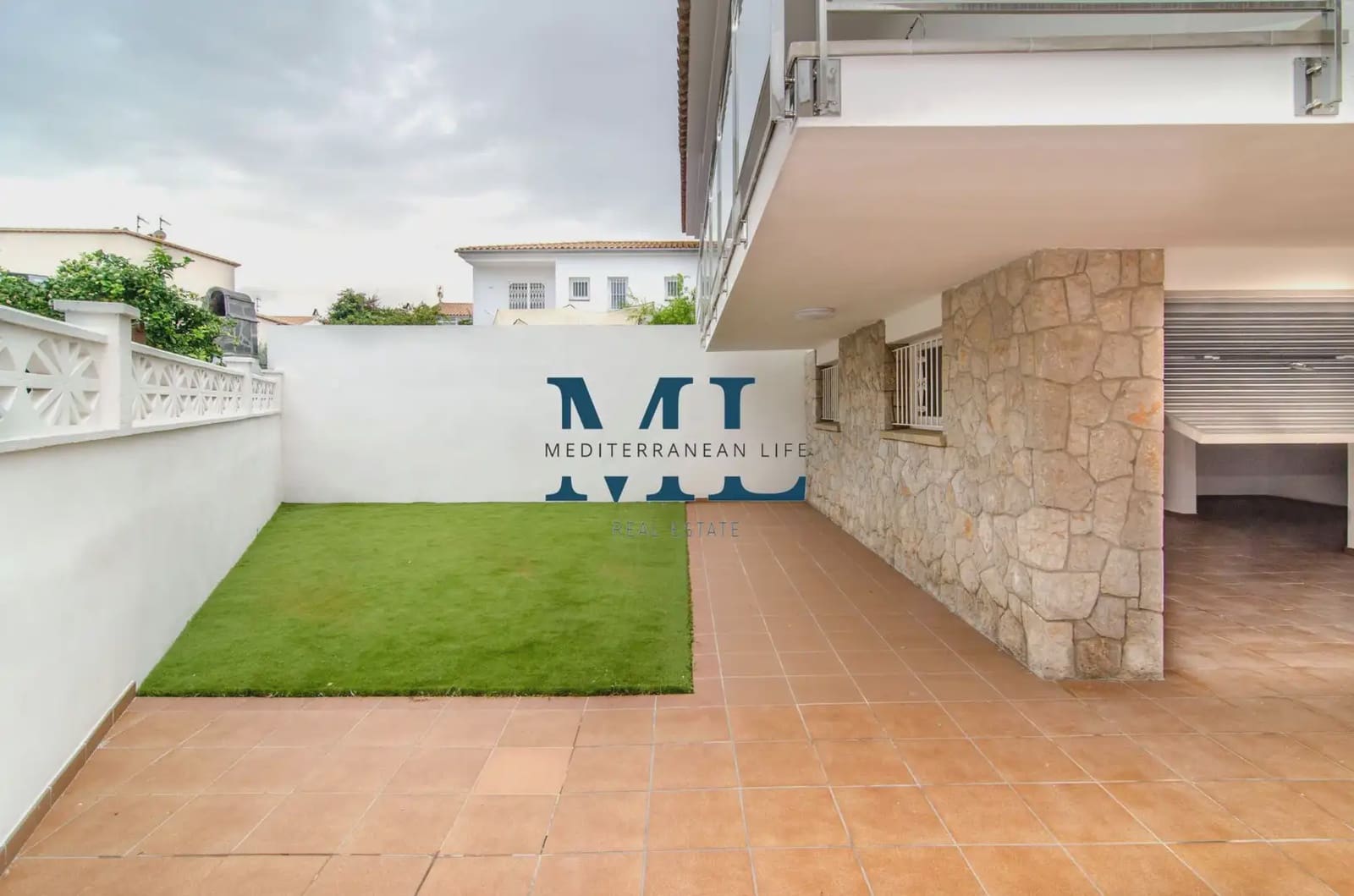 3 bedroom Terraced Villa for sale in Sant Pere de Ribes with garage - € 590,000 (Ref: 10130910)