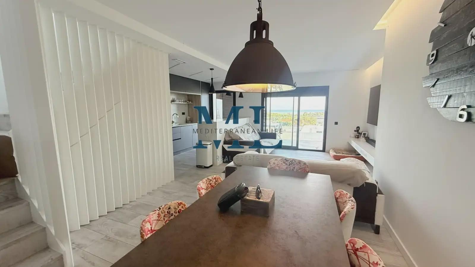 5 quarto Penthouse para venda em Vilanova i la Geltru com piscina garagem - 660 000 € (Ref: 10147486)