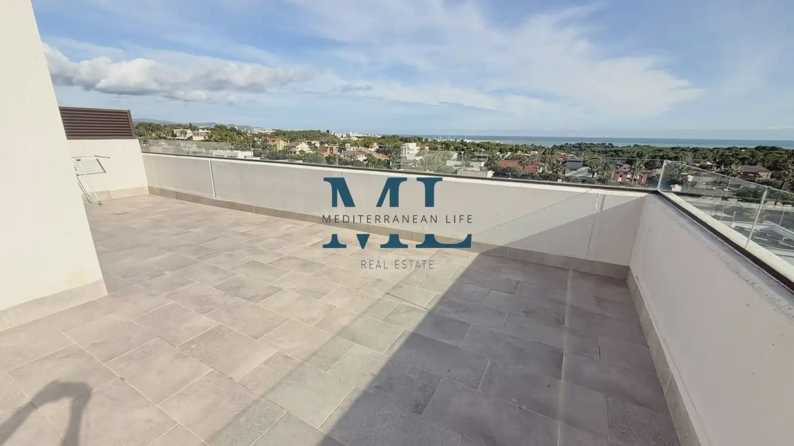 5 quarto Penthouse para venda em Vilanova i la Geltru com piscina garagem - 660 000 € (Ref: 10147486)