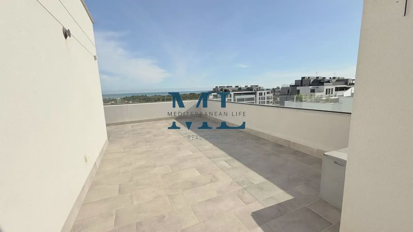 5 quarto Penthouse para venda em Vilanova i la Geltru com piscina garagem - 660 000 € (Ref: 10147486)