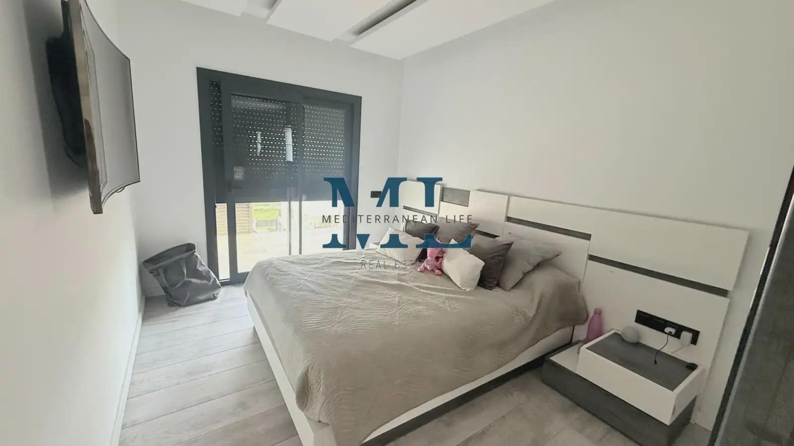5 quarto Penthouse para venda em Vilanova i la Geltru com piscina garagem - 660 000 € (Ref: 10147486)
