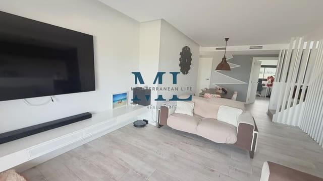 5 quarto Penthouse para venda em Vilanova i la Geltrú com piscina garagem - 660 000 € (Ref: 10147486)