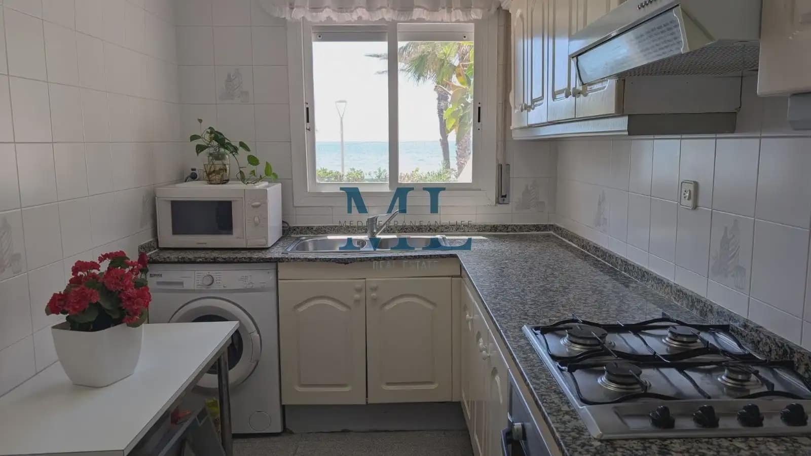 4 bedroom Terraced Villa for sale in Vilanova i la Geltru with garage - € 670,000 (Ref: 10154015)