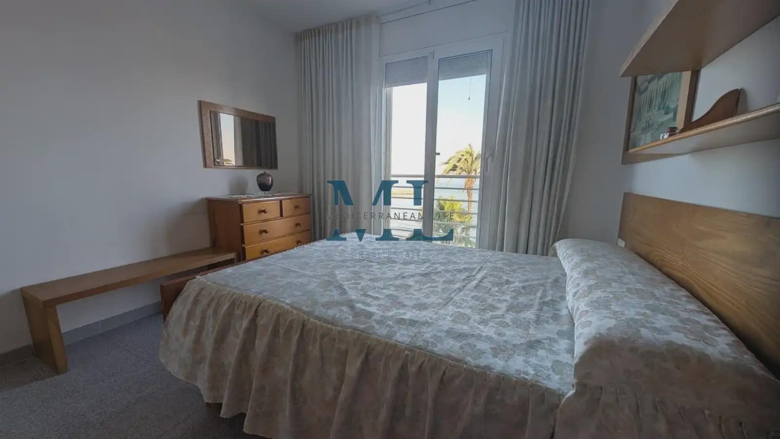 4 bedroom Terraced Villa for sale in Vilanova i la Geltru with garage - € 670,000 (Ref: 10154015)
