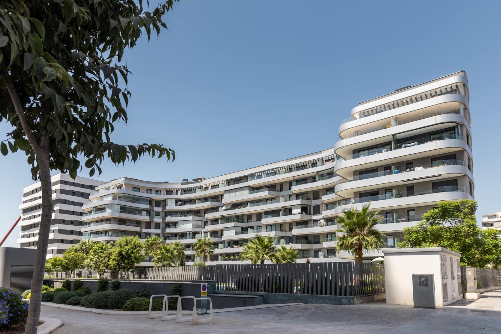 3 soverom Leilighet til salgs i Malaga by med svømmebasseng garasje - € 985 000 (Ref: 10057842)