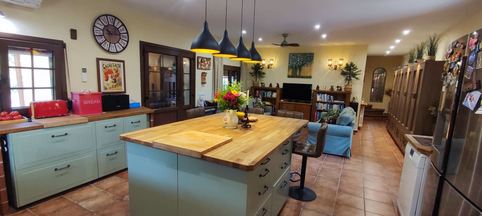 5 bedroom Finca/Country House for sale in Pratdip with pool garage - € 750,000 (Ref: 10057557)