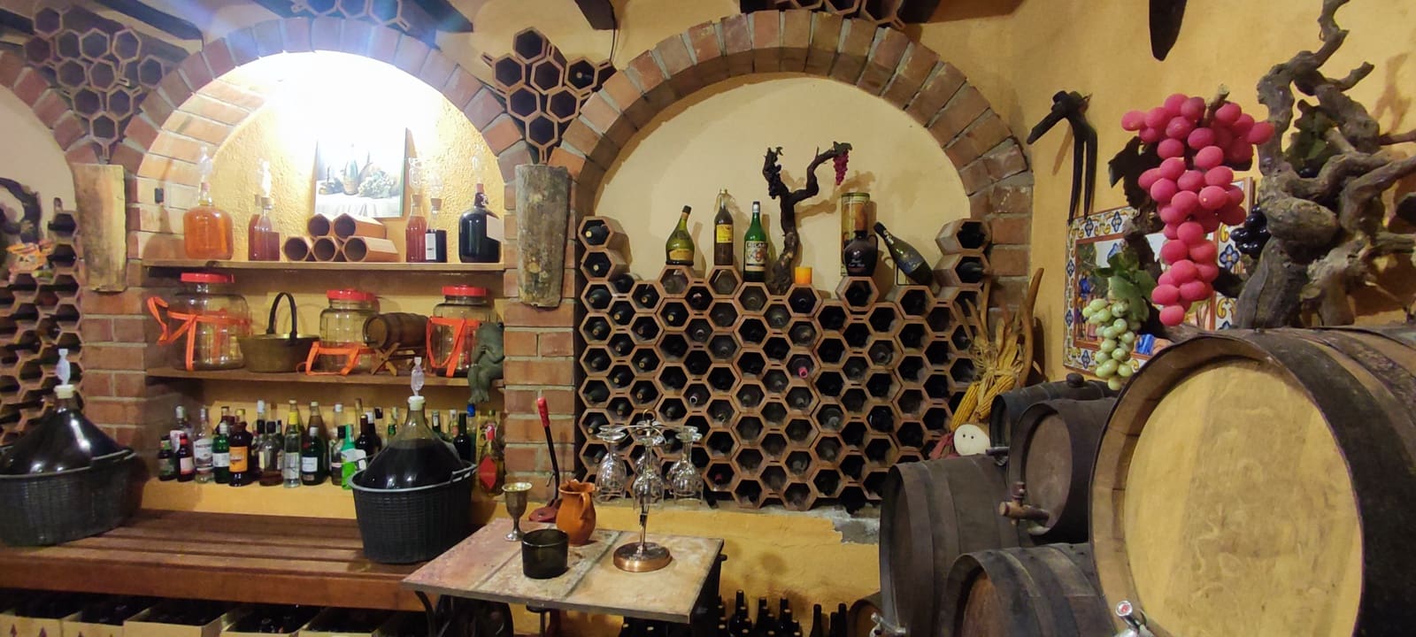 5 bedroom Finca/Country House for sale in Pratdip with pool garage - € 750,000 (Ref: 10057557)