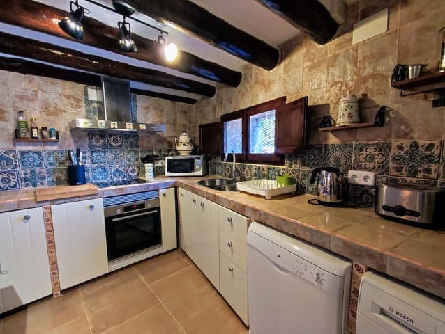 5 camera da letto Finca/Casa di Campagna in vendita in Pratdip con piscina garage - 750.000 € (Rif: 10057557)