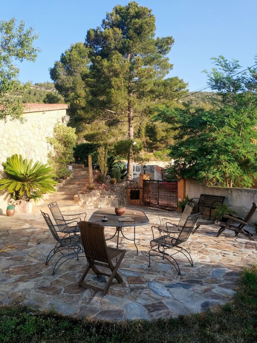 5 bedroom Finca/Country House for sale in Pratdip with pool garage - € 750,000 (Ref: 10057557)
