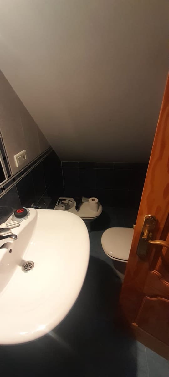 3 makuuhuone Omakotitalo myytävänä paikassa Puerto de la Torre mukana 
autotalli - 419 500 € (Ref: 10049605)