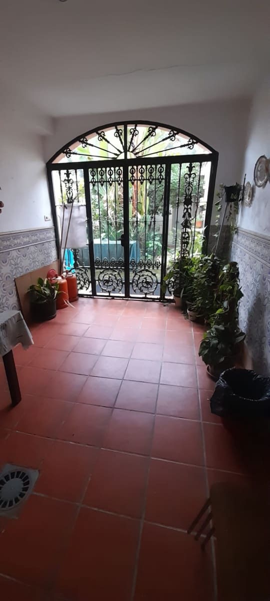 3 makuuhuone Omakotitalo myytävänä paikassa Puerto de la Torre mukana 
autotalli - 419 500 € (Ref: 10049605)