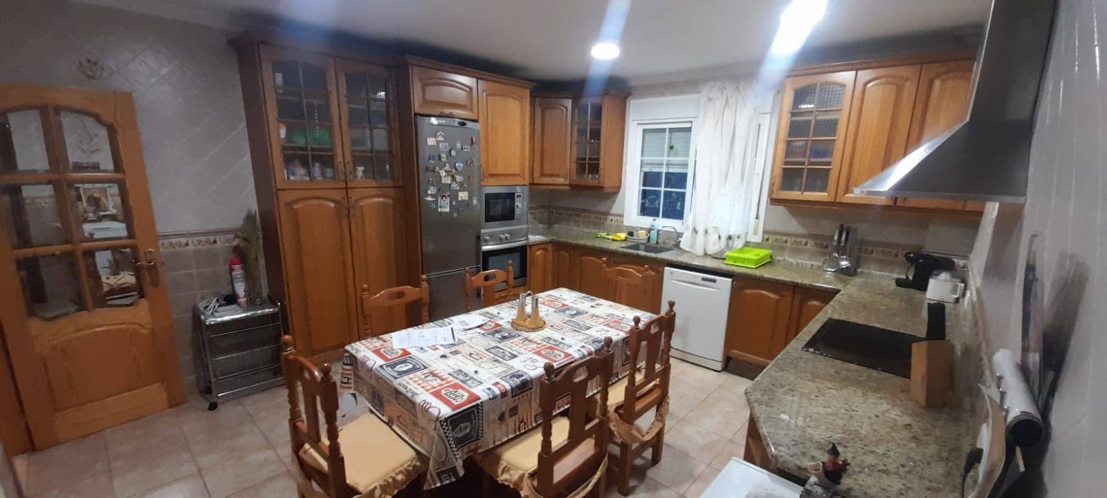 3 makuuhuone Omakotitalo myytävänä paikassa Puerto de la Torre mukana 
autotalli - 419 500 € (Ref: 10049605)