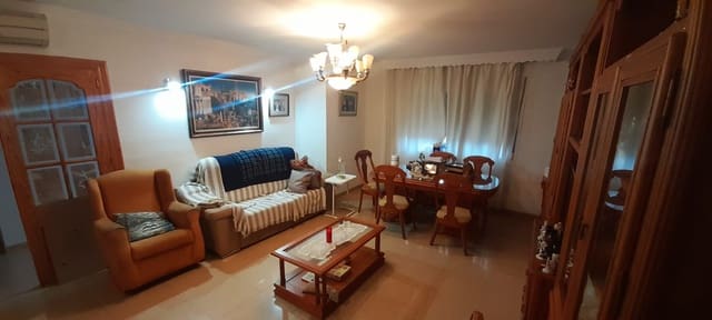 3 quarto Casa em Banda para venda em El Tomillar, Málaga cidade com garagem - 419 500 € (Ref: 10049605)