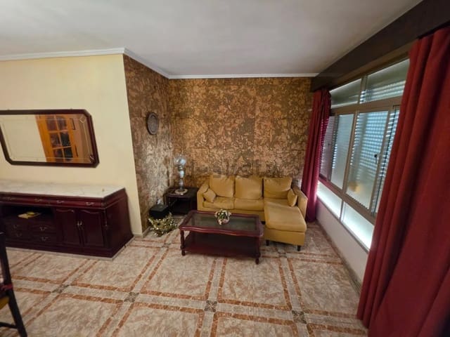 4 bedroom Flat for sale in El Tomillar, Málaga city - € 319,000 (Ref: 10049615)