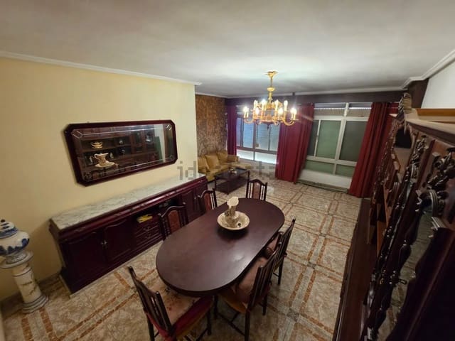 4 bedroom Flat for sale in El Tomillar, Málaga city - € 319,000 (Ref: 10049615)