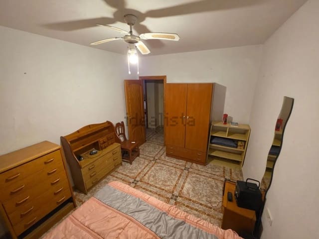 4 bedroom Flat for sale in El Tomillar, Málaga city - € 319,000 (Ref: 10049615)