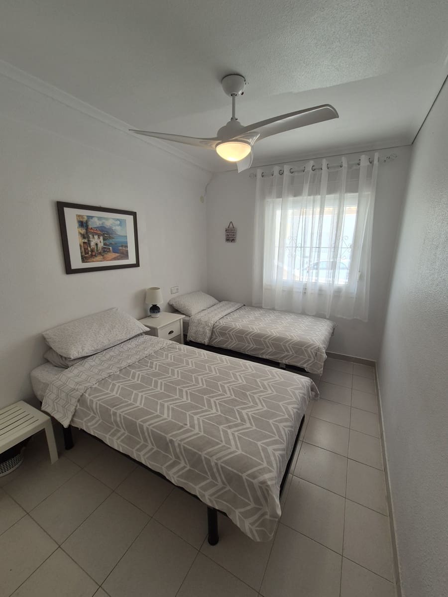 2 bedroom Bungalow for sale in Los Alcazares with pool garage - € 225,000 (Ref: 10057169)