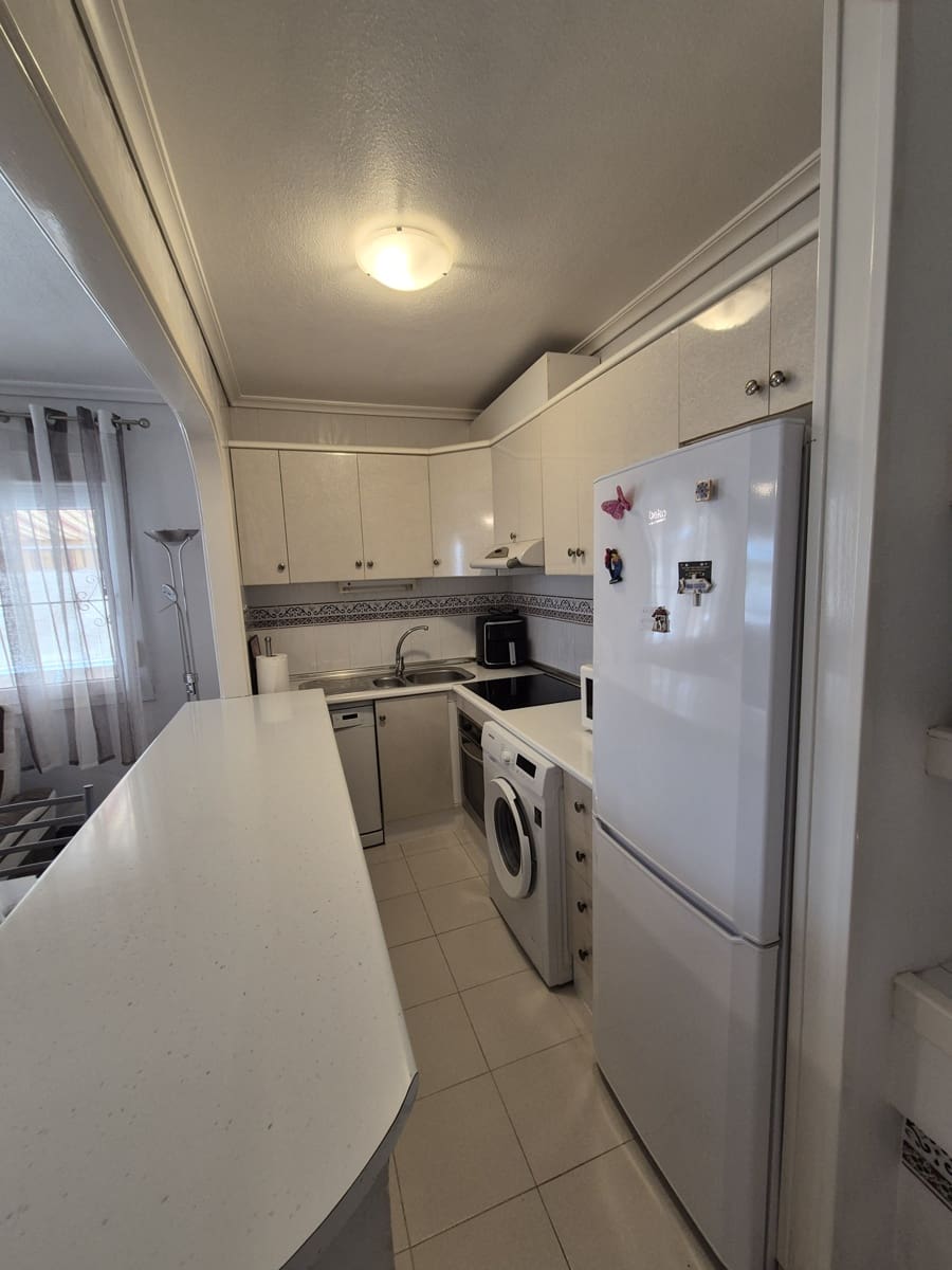 2 bedroom Bungalow for sale in Los Alcazares with pool garage - € 225,000 (Ref: 10057169)