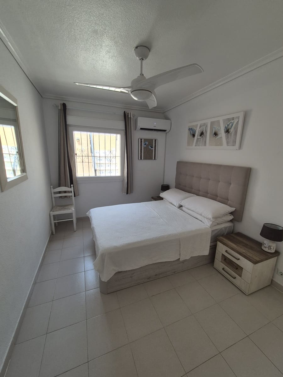 2 bedroom Bungalow for sale in Los Alcazares with pool garage - € 225,000 (Ref: 10057169)