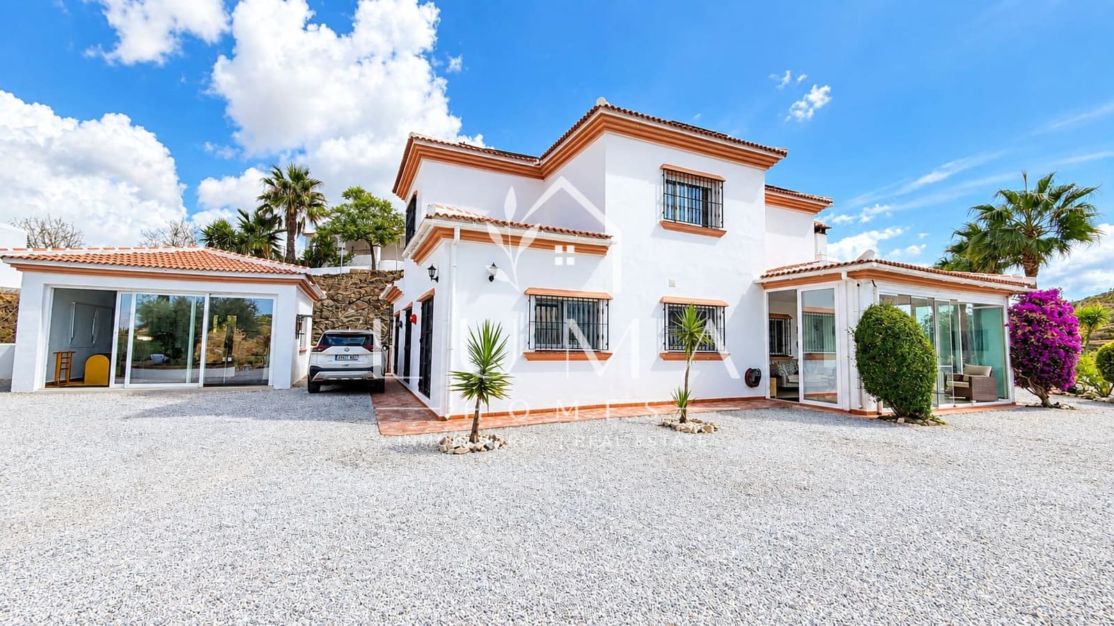 Finca/Casa Rural de 5 habitaciones en Cómpeta en venta con piscina - 790.000 € (Ref: 10138986)
