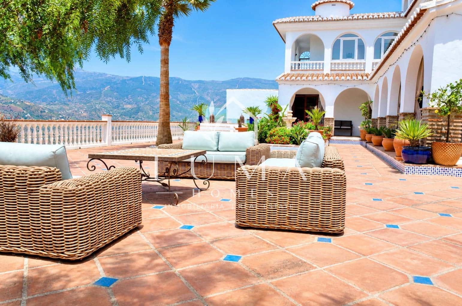 6 bedroom Finca/Country House for sale in Competa with pool - € 985,000 (Ref: 10138987)