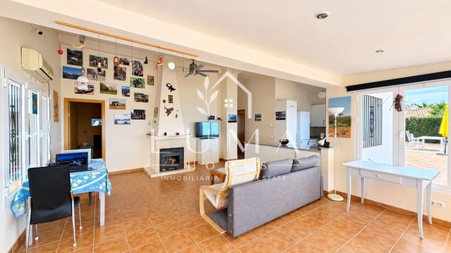Finca/Casa Rural de 3 habitaciones en Cómpeta en venta - 410.000 € (Ref: 10139040)