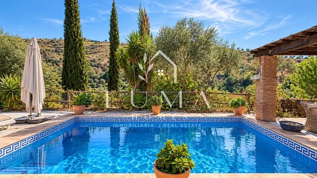Finca/Casa Rural de 3 habitaciones en Archez en venta con piscina - 375.000 € (Ref: 10139063)