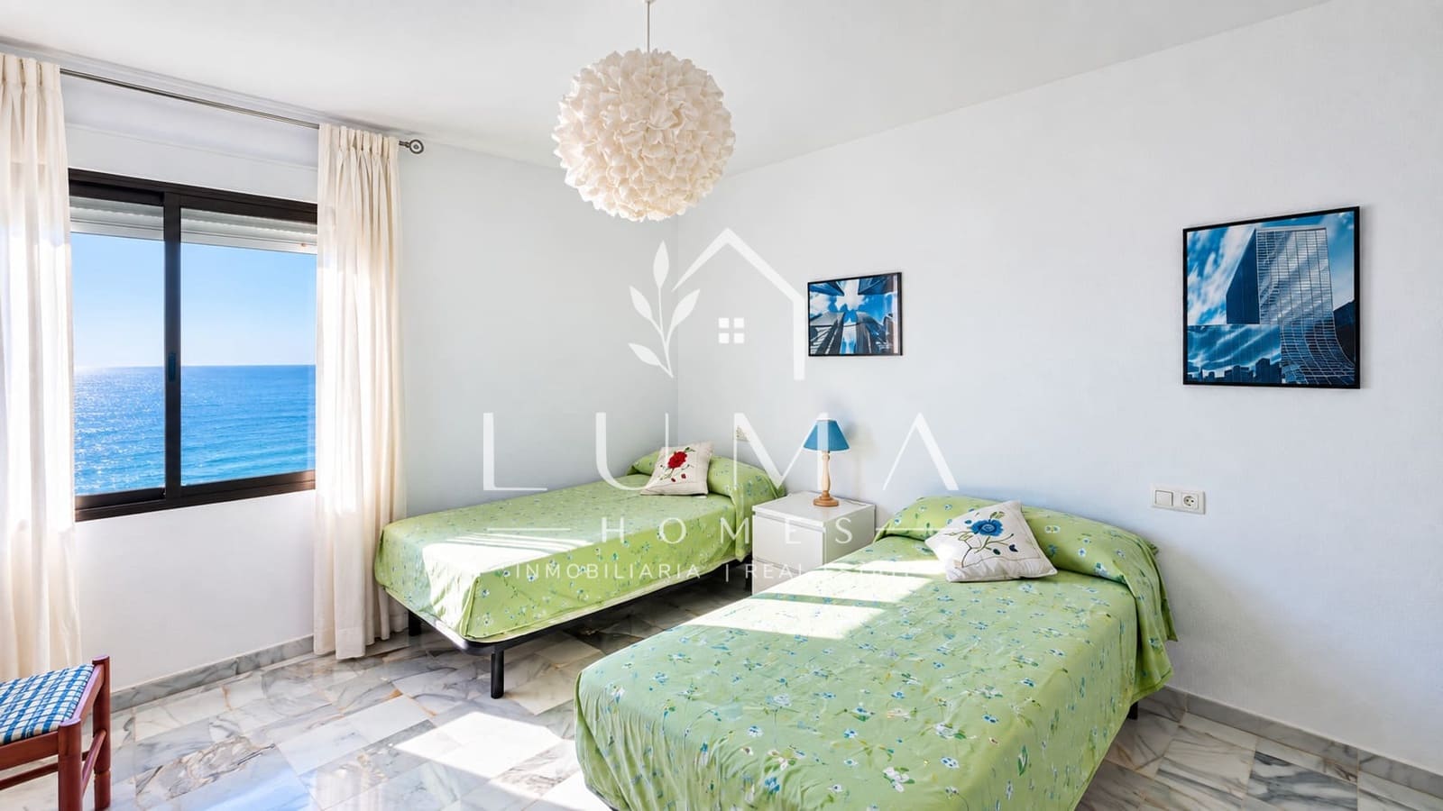 3 chambre Penthouse à vendre à Torrox-Costa avec piscine garage - 870 000 € (Ref: 10153246)