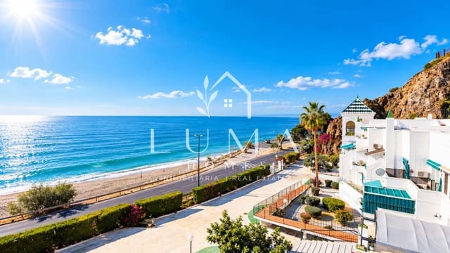 3 makuuhuone Kattohuoneisto myytävänä paikassa Torrox-Costa, Torrox mukana uima-altaan 
autotalli - 870 000 € (Ref: 10153246)