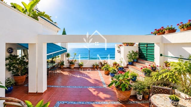 3 makuuhuone Kattohuoneisto myytävänä paikassa Torrox-Costa, Torrox mukana uima-altaan 
autotalli - 870 000 € (Ref: 10153246)