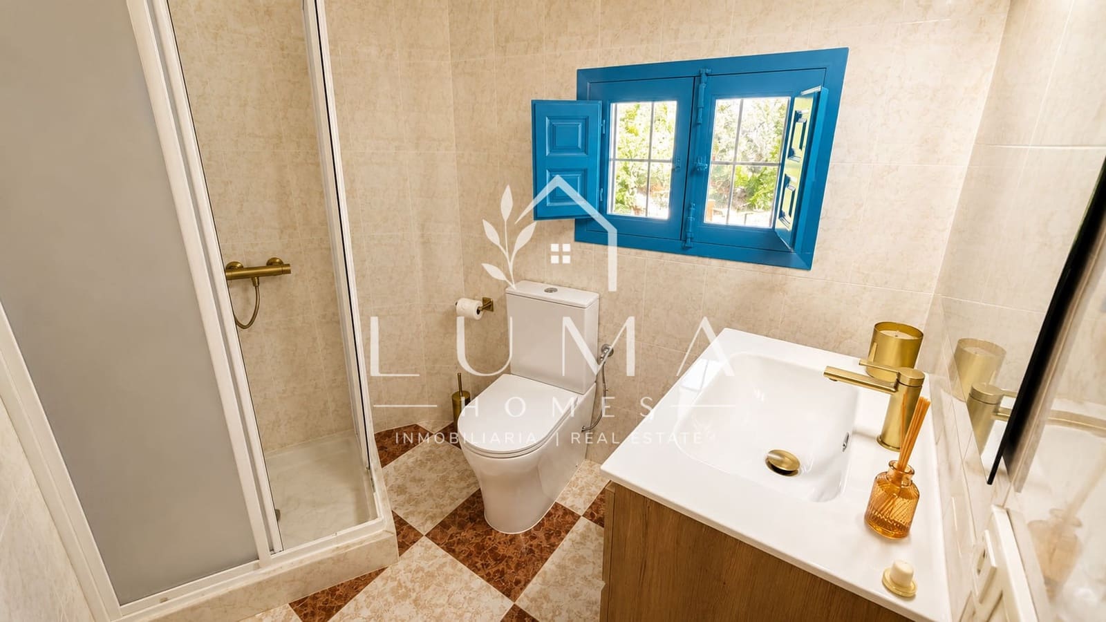 5 Zimmer Finca/Landgut zu verkaufen in Canillas de Albaida mit Pool Garage - 395.000 € (Ref: 10153247)