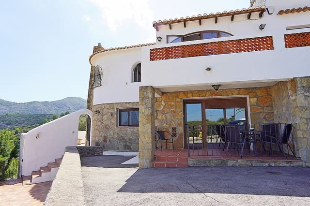 5 camera da letto Villa in vendita in Benidoleig con piscina garage - 435.000 € (Rif: 10062349)