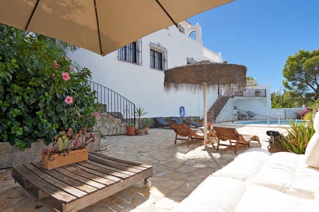 5 quarto Moradia para venda em Benidoleig com piscina garagem - 625 000 € (Ref: 10064817)