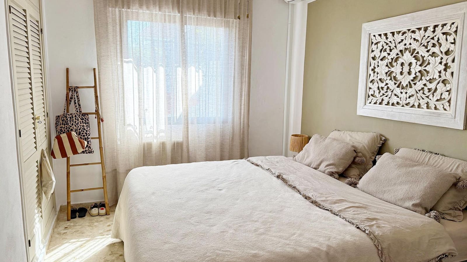 5 quarto Moradia para venda em Benidoleig com piscina garagem - 625 000 € (Ref: 10064817)