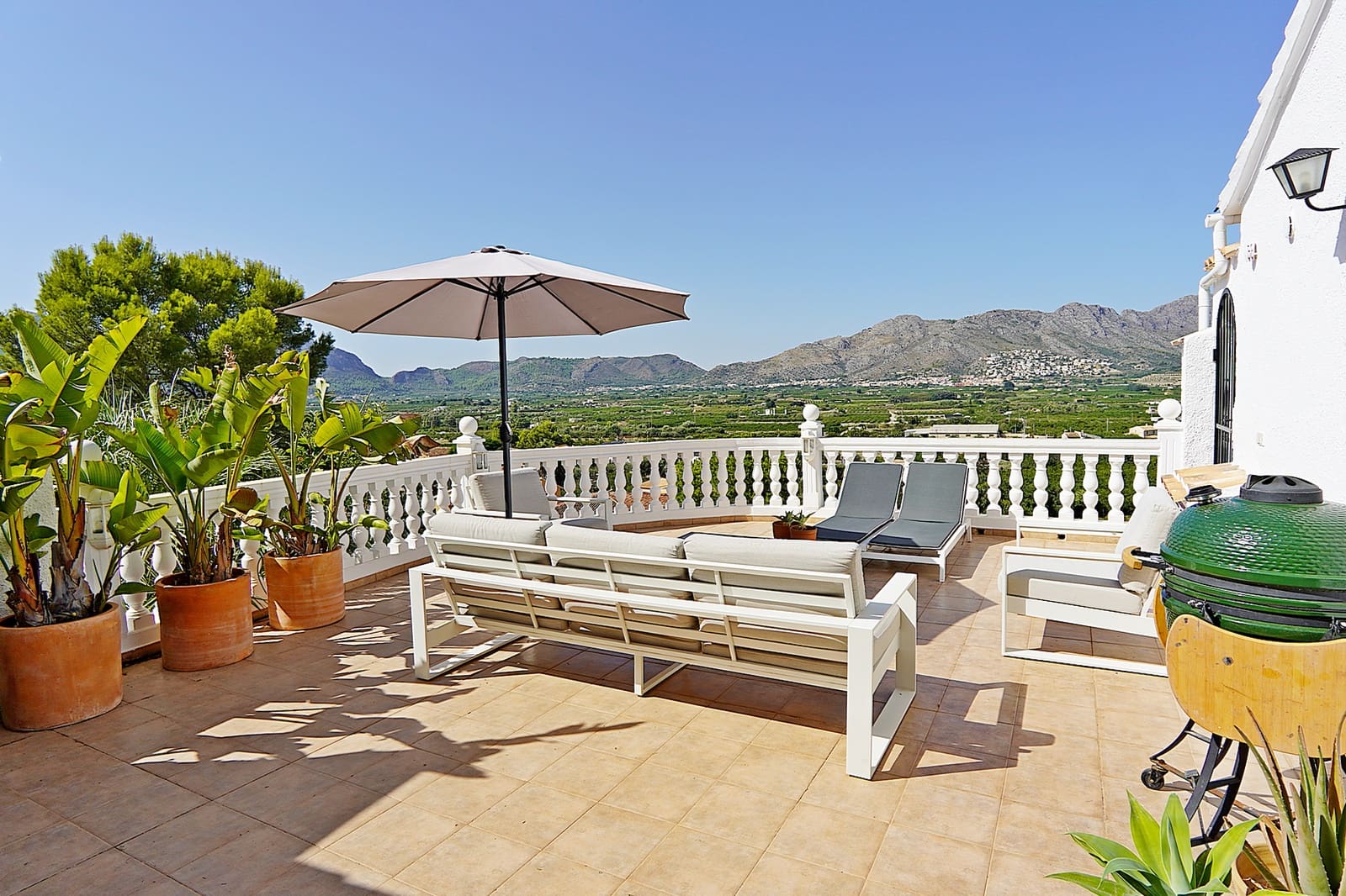 5 quarto Moradia para venda em Benidoleig com piscina garagem - 625 000 € (Ref: 10064817)