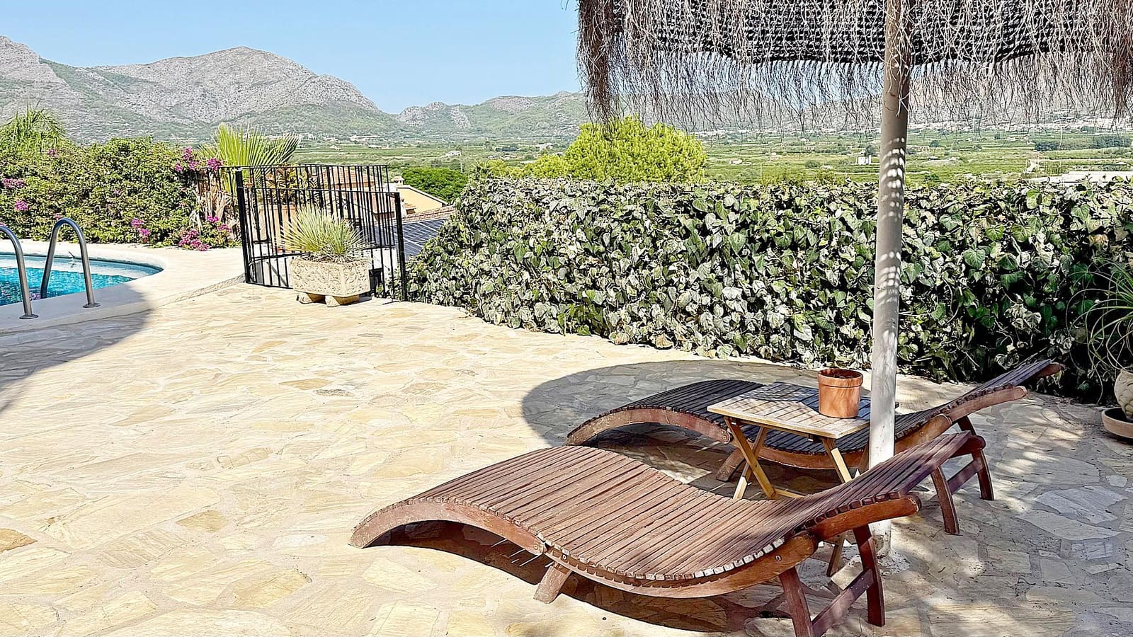 5 quarto Moradia para venda em Benidoleig com piscina garagem - 625 000 € (Ref: 10064817)