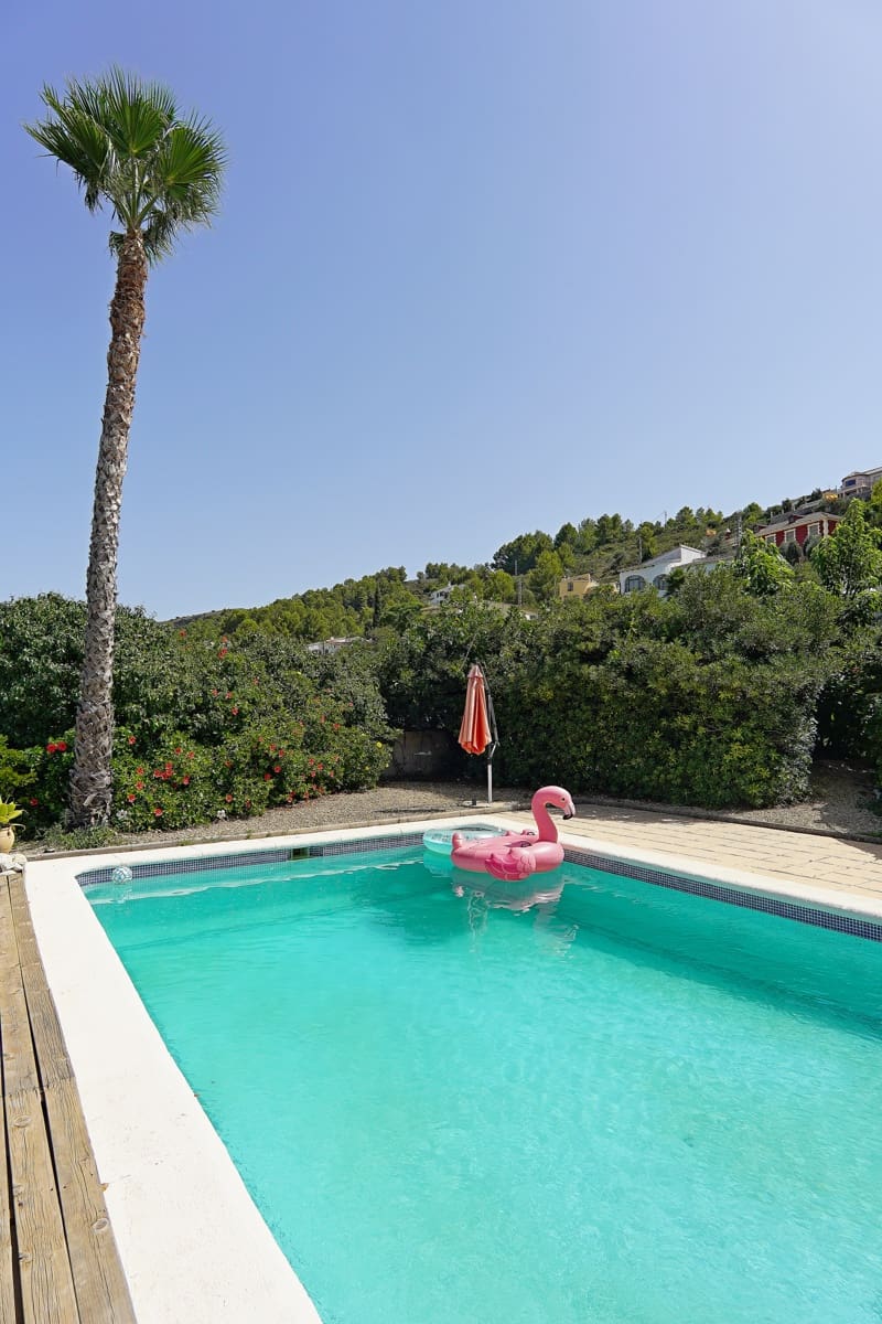 4 slaapkamer Villa te koop in Benidoleig met zwembad garage - € 895.000 (Ref: 10068107)