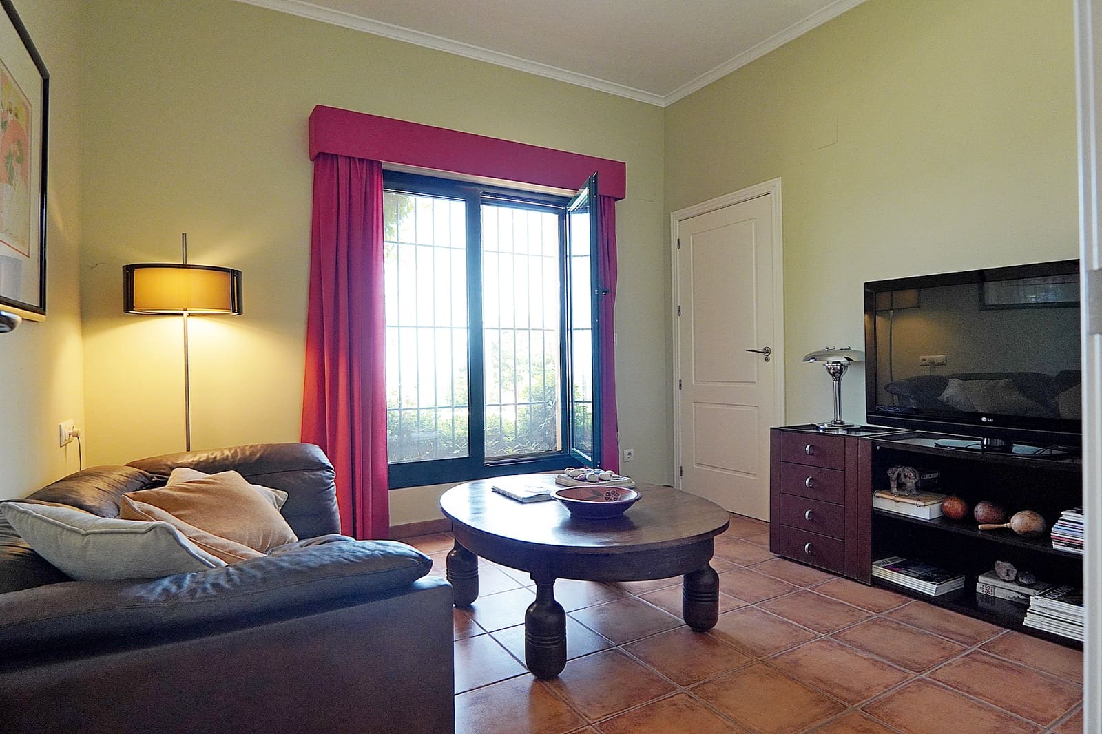 4 slaapkamer Villa te koop in Benidoleig met zwembad garage - € 895.000 (Ref: 10068107)
