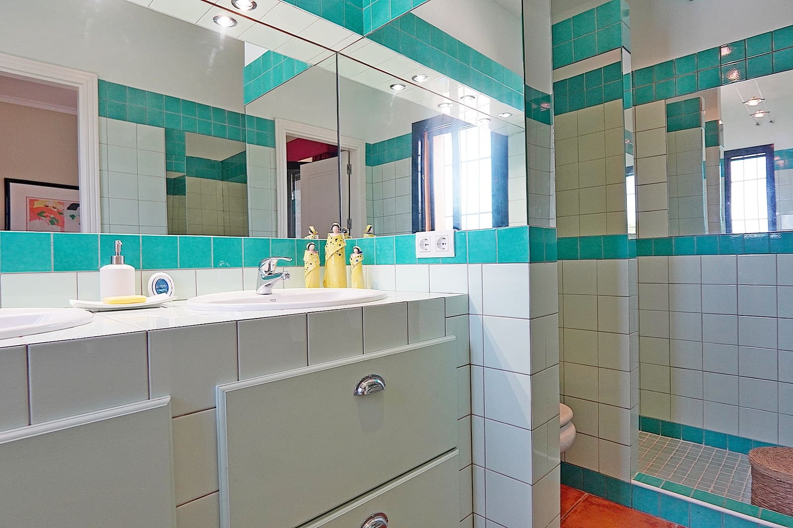 4 slaapkamer Villa te koop in Benidoleig met zwembad garage - € 895.000 (Ref: 10068107)