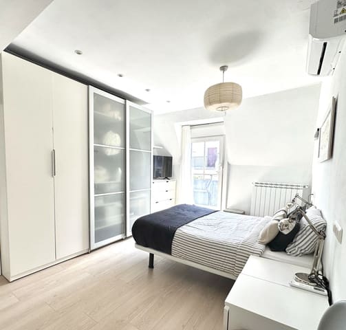 2 soverom Penthouse til salgs i Donostia-San Sebastián - € 679 000 (Ref: 10057301)