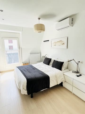 2 soverom Penthouse til salgs i Donostia-San Sebastián - € 679 000 (Ref: 10057301)