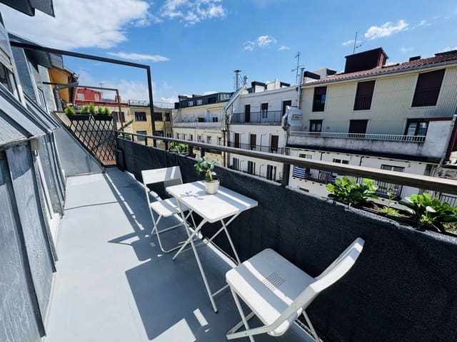 2 soverom Penthouse til salgs i Donostia-San Sebastián - € 679 000 (Ref: 10057301)