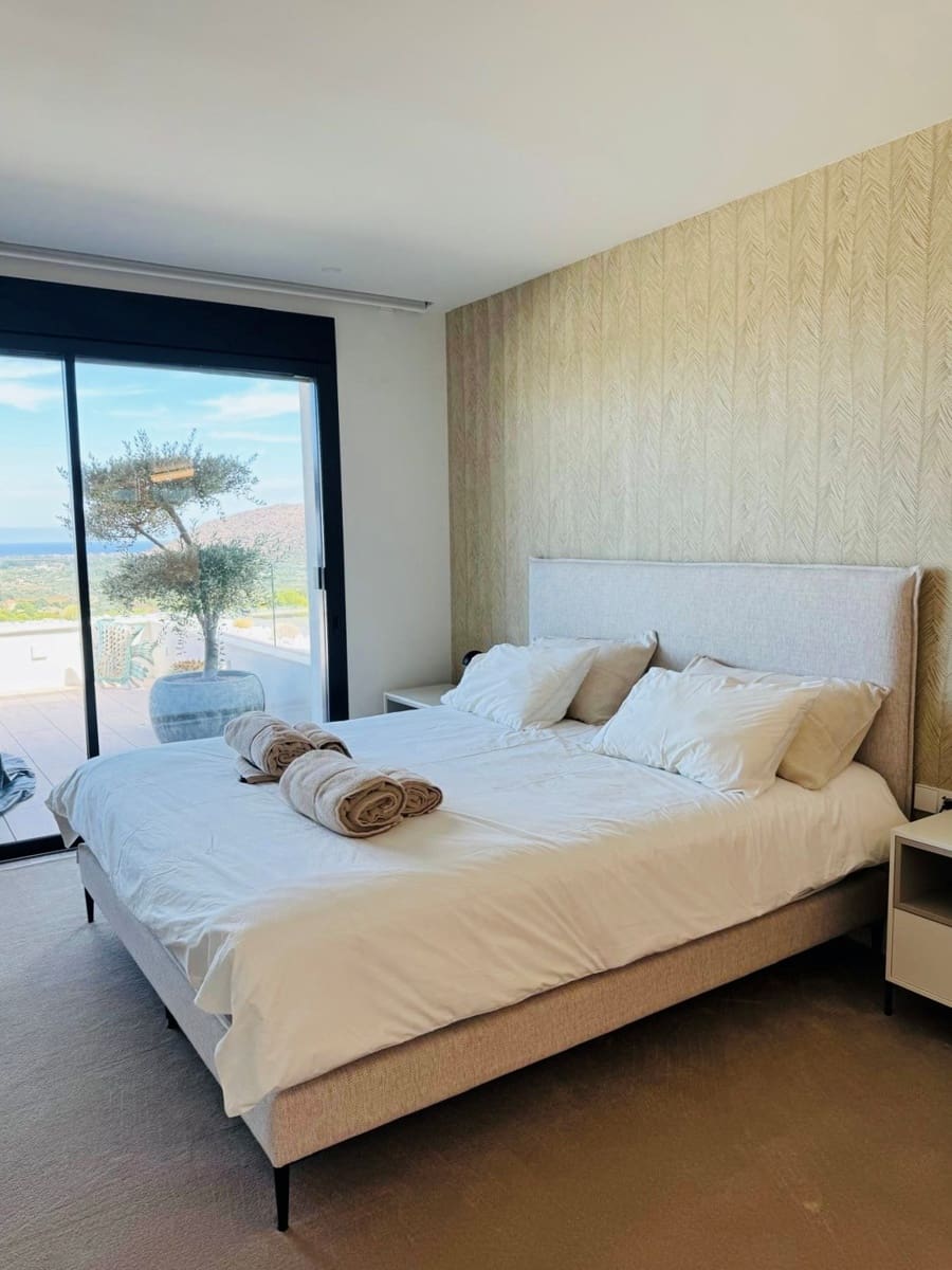 3 sypialnia Apartament na sprzedaż w Pedreguer z basenem garażem - 690 000 € (Ref: 10076656)