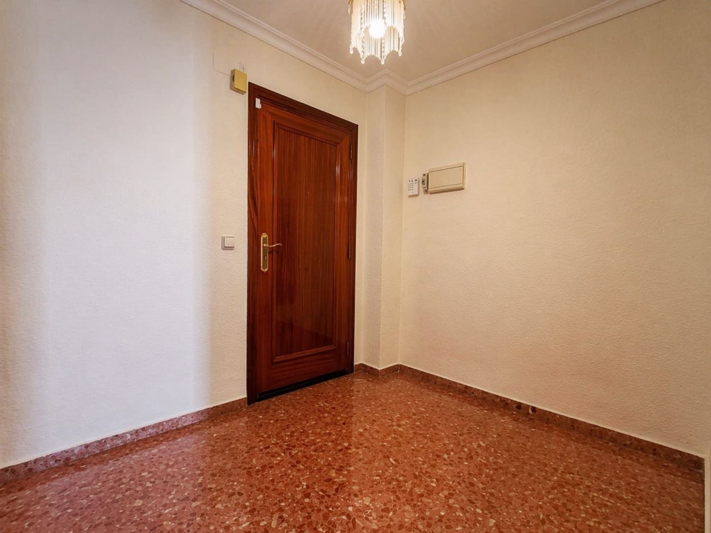 4 soveværelse Penthouse til salg i Alaquas med garage - € 359.000 (Ref: 10057555)