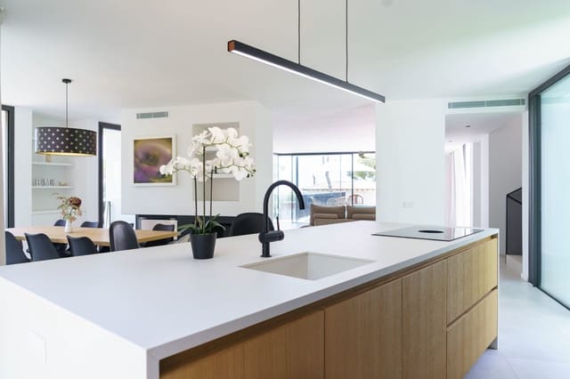 Casa de 5 habitaciones en Costa d'en Blanes, Calvià en venta con piscina garaje - 4.850.000 € (Ref: 10075552)